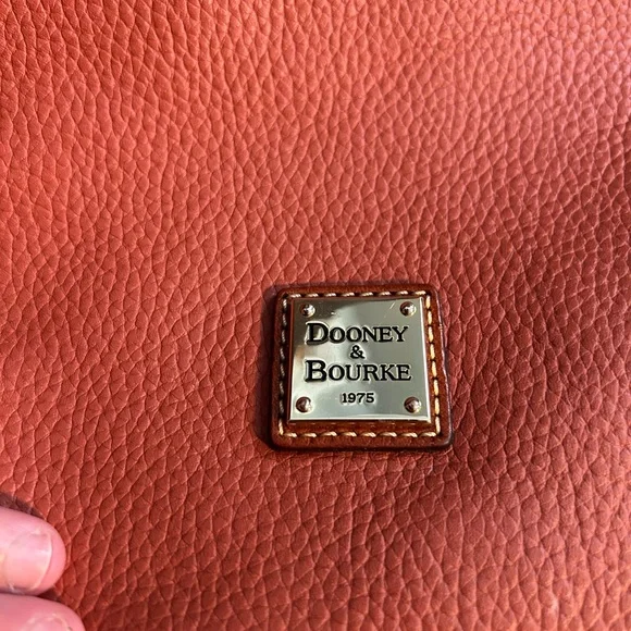 Dooney & Bourke bag - Picture 7 of 8